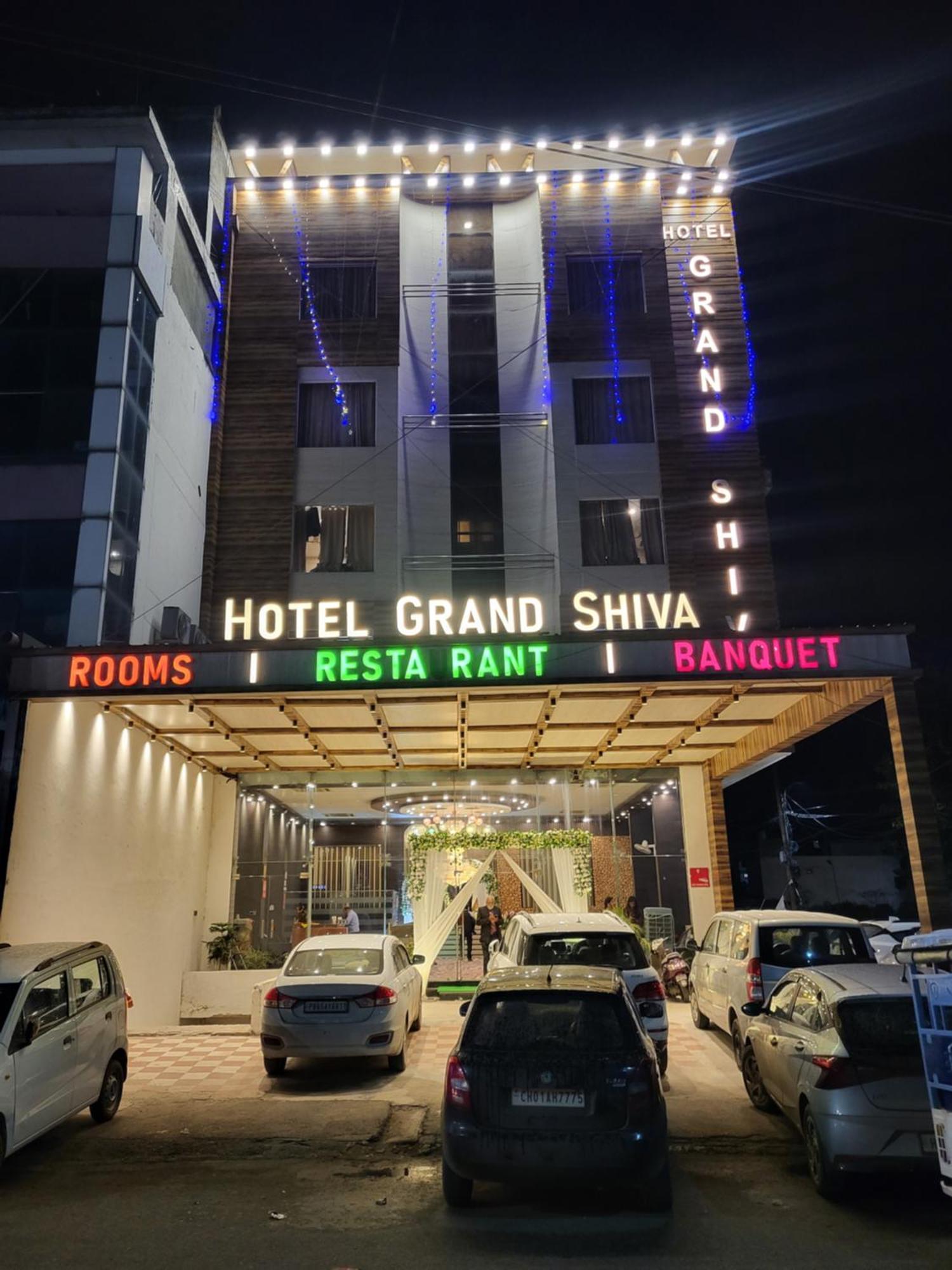 湿婆格兰德酒店 哈里瓦 外观 照片